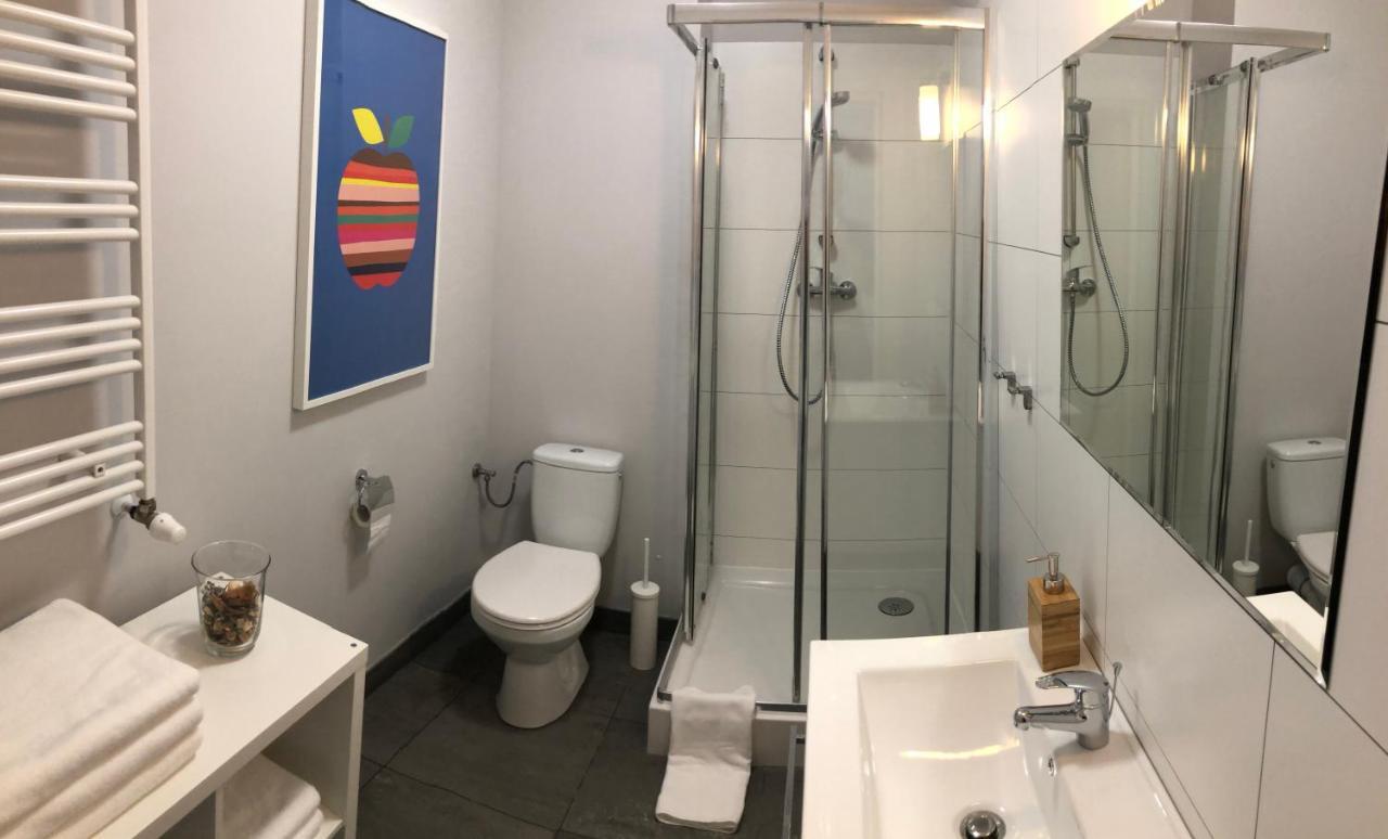 Apartament Smialego 9 ชวิดนิตซา ภายนอก รูปภาพ