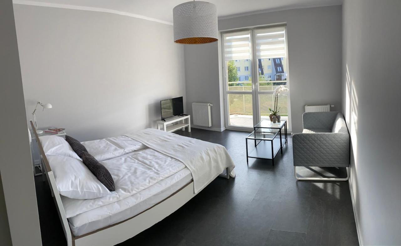 Apartament Smialego 9 ชวิดนิตซา ภายนอก รูปภาพ